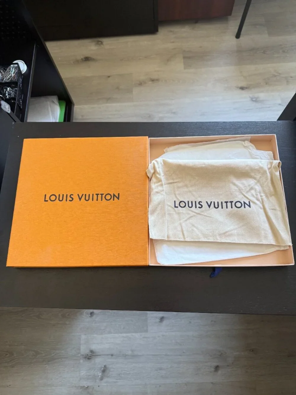 Authentic Louis Vuitton Empty Pull-Out Box 10.5x10.5x1.5
